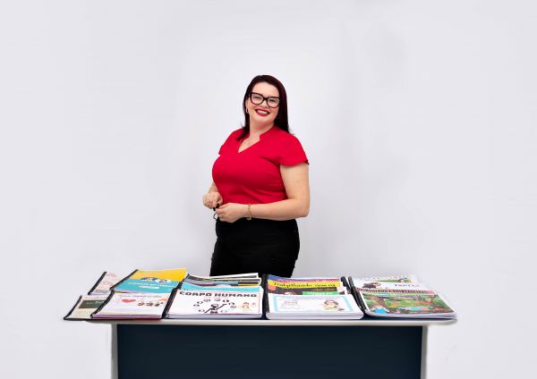 10ª Apostila: Material Escolar em Libras
