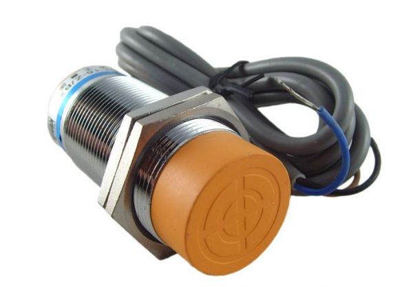 COD 1361 - Sensor Indutivo LJC30 A3