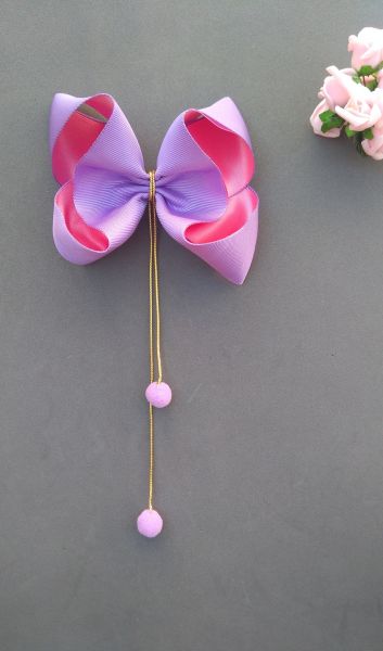 Laço com pompons