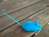 Ratinho de brinquedo para gatos com apito - 1 unidade Azul