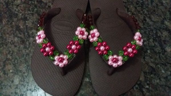 chinelo decorados