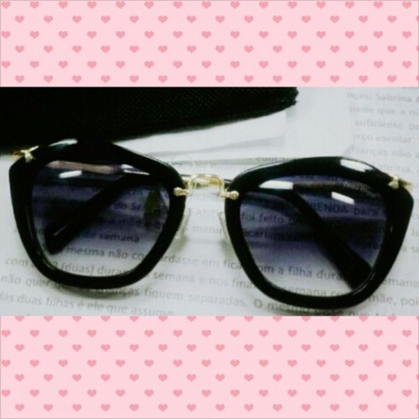 Óculos Miu Miu