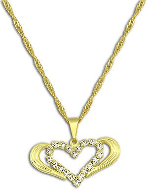 Gargantilha folheada a ouro e pingente em forma de coração.