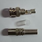 Conector BNC Macho de Parafuso com Mola