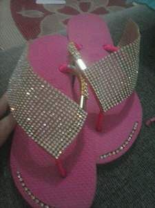 Chinelo Decorado ( Manta de Strass)