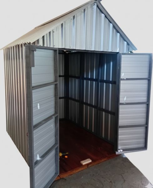 Mini galpão de jardin