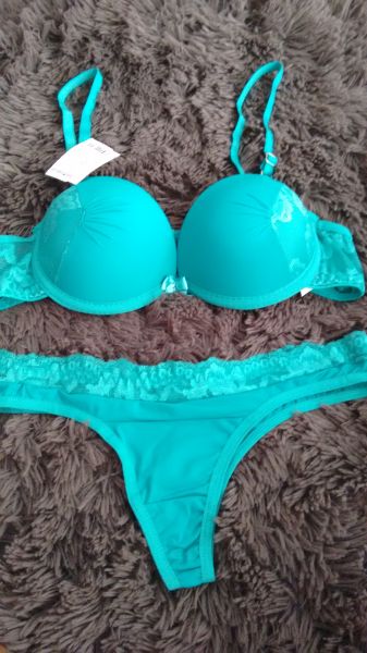 conjunto com fio dental