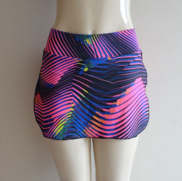 Short  Saia Fitness  abertura lateral