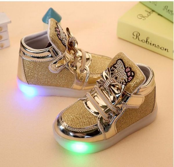 Tênis Hello Kitty com Luzes