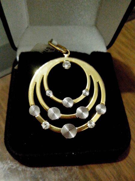 Pingente circulo