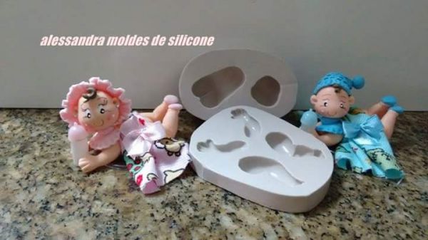 Bebê de bruços