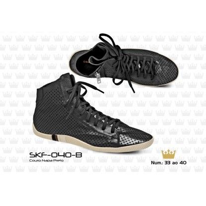 BOTA OSKLEN COURO NAPA PRETO  Cód. do produto: SKF-040-B