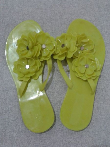 Sandália Estilo Melissa