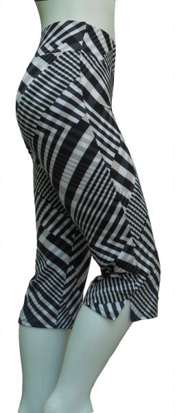 pantacourt/calça capri 48/50, cintura alta, estampa geométrica preto e branco,suplex 360