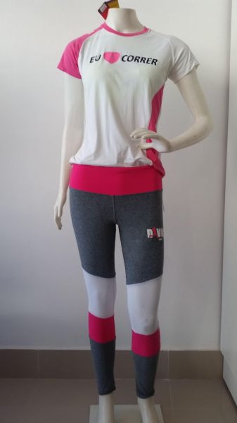 Legging Cinza c/ recorte