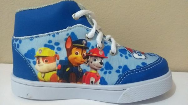 Botinha patrulha tamanho 27