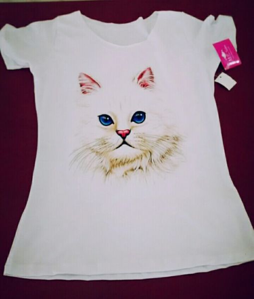Camiseta gatinha