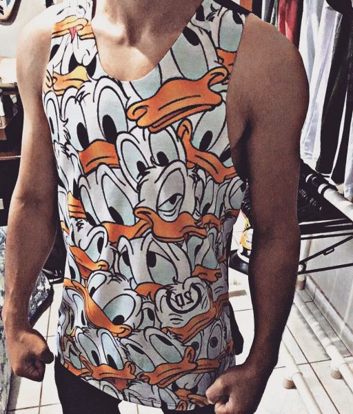 1001-CAMISETA CAVADA PATO DONALD