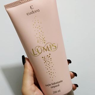 Loção desodorante hidratante corporal Lúmis