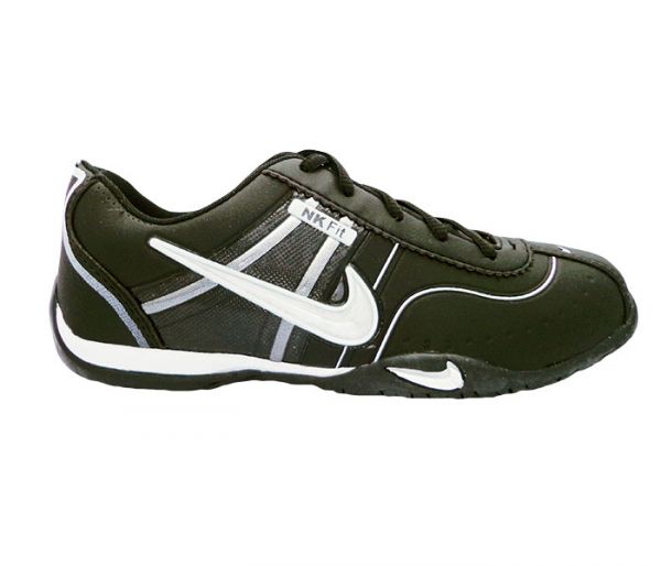 Tênis Nike Fit Preto e Prata