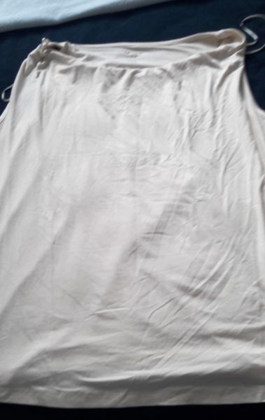 Camiseta Off white gg sem mangas nova