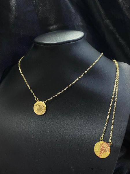 Escapulário de aço inoxidável