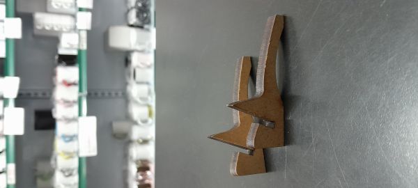 Suporte para mdf 3mm. (par)