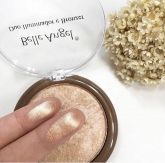 Iluminador e bronzer Belle Angel