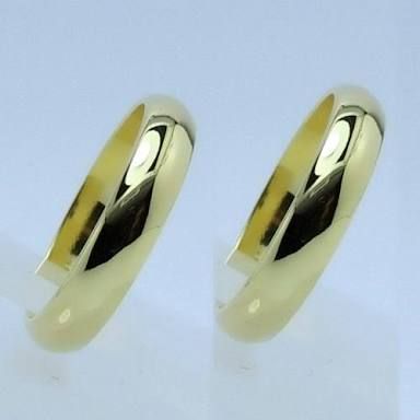 Par de Alianças abaulada 4mm  em tungstênio banhadas a ouro 18k