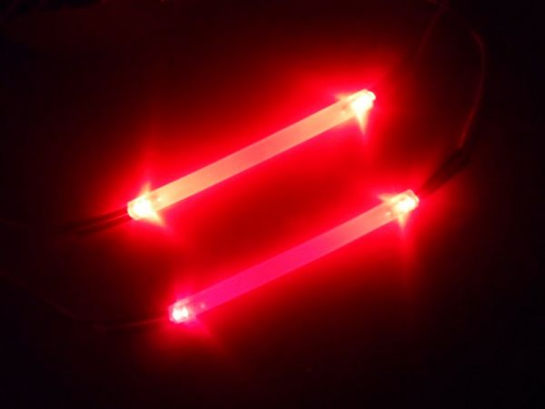 Barras com leds auto brilho e plugue de ponta