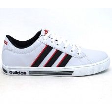 Tênis Adidas Daily Team K Branco e Vermelho