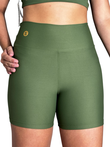 Shorts com Empina Bumbum