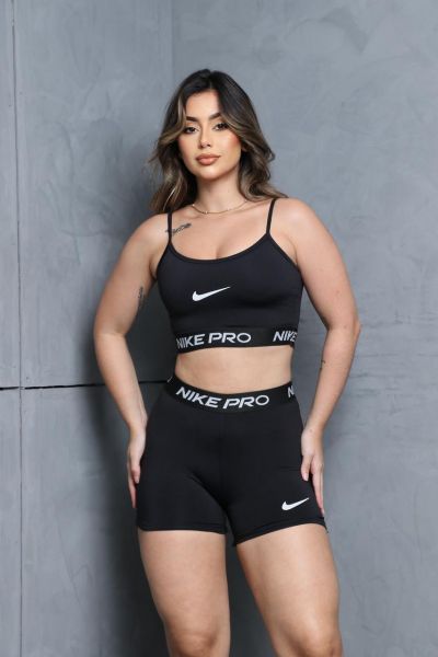 Conjunto de academia