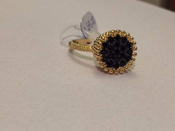 Anel Relevo Cravejado Preto