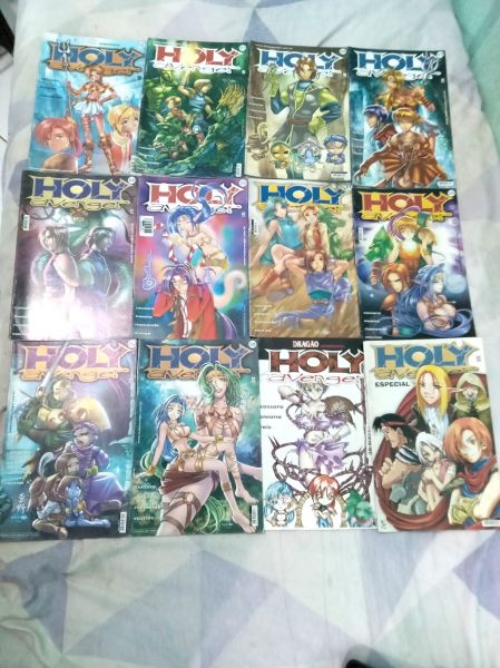 DRAGÃO APRESENTA:HOLY AVENGER-LOTE COM 12 EDIÇÕES-TRAMA