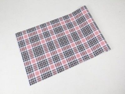 papel-de-parede-xadrez-nas-cores-cinza-branco-vermelho-e-preto-xadrez-MODELO 07