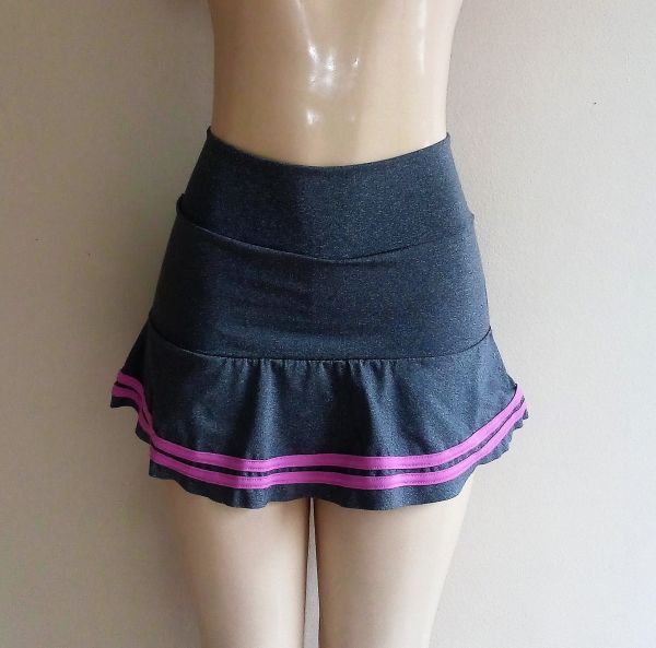 Short  Saia com babado