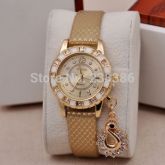 moda Lady Dress relógios de luxo Swan pingente de pulso mulheres Quartz Relogio relógio