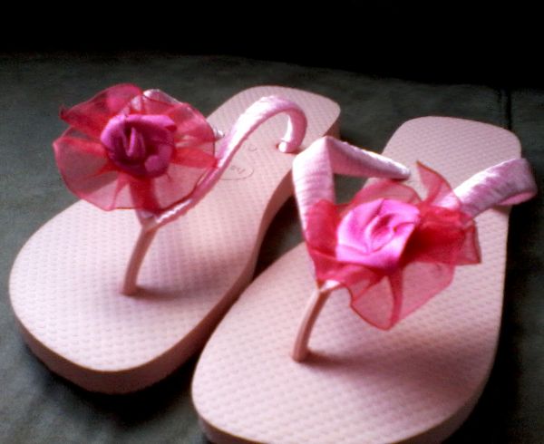 Chinelo Decorado com Cetim