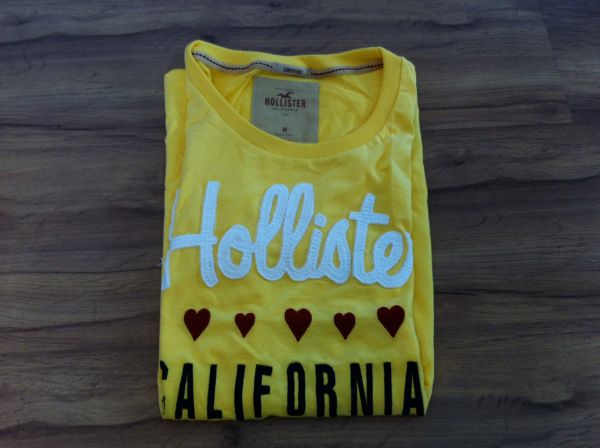 Camiseta Feminina HOLLISTER