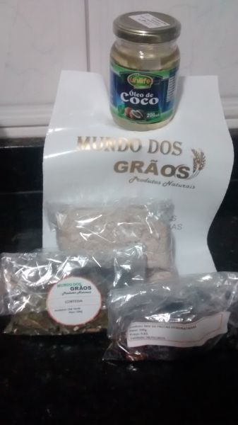 1 Óleo de Coco orgânico, 1 Farinha Seca Barriga 200mg, 1 Chá Verde 180mg, + *(01 Brinde).