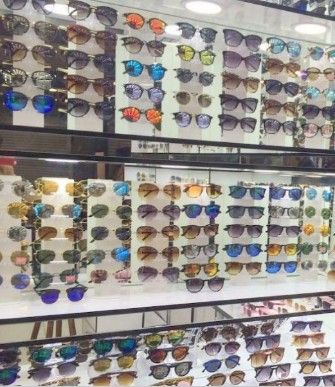 Óculos de Sol sem Marcas Modelos Diversos Masculinos e Femininos COM ESTOJO e Filtro UV400 - 50 Peça