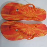 chinelo strass com estampa