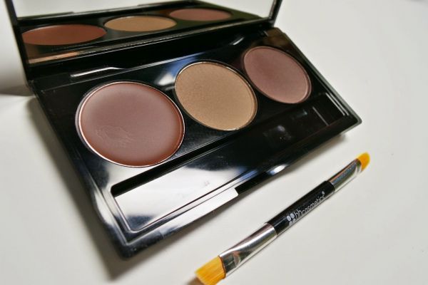 Flawless Brow Trio - BH COSMETICS ("Trio Marrom Perfeito")