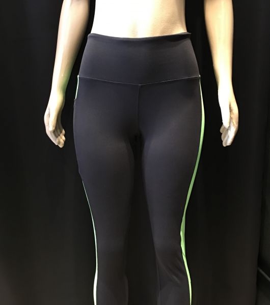 CALÇA FITNESS POLIAMIDA PRETO RECORTE VERDE E bolso lateral