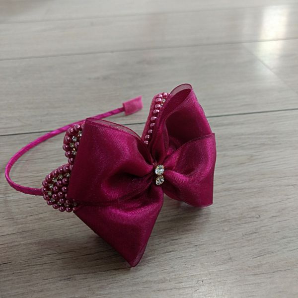Tiara De Laço e Pérolas Bordada