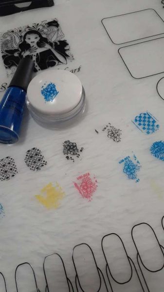 * Esmalte Amarelo, Vermelho Azul preto e branco pra Carimbo LM 9 Ml