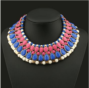 COLAR GARGANTILHA ROSA AZUL