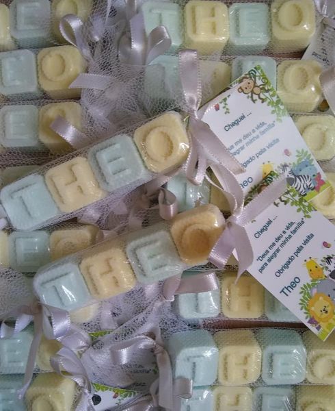 Nome de seu bebê em sabonete artesanal perfumado