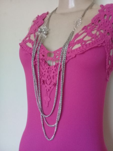 colar triplo- correntes-prata e pedras-gratis-pague só o frete